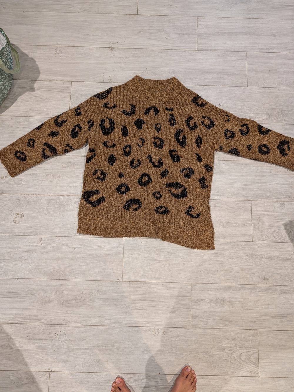Universal Thread Brown Leopard Turtleneck Sweater